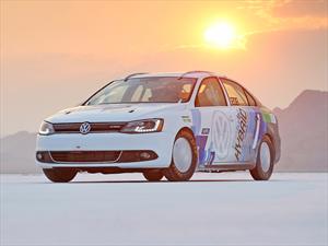 Volkswagen Vento híbrido establece récord de velocidad