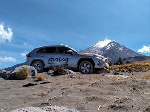 Exclusivo: Manejamos la nueva Toyota RAV4 antes de su llegada a Argentina