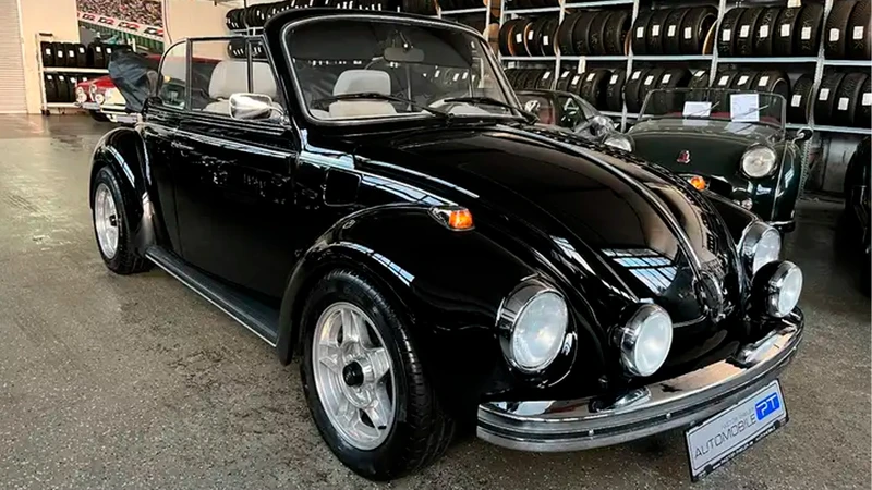 Este Escarabajo cabrio es más caro que un Porsche 911 nuevo