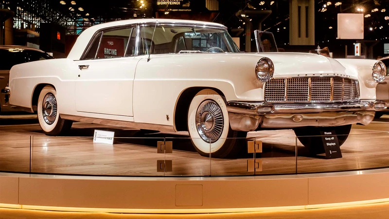Conoce la historia del Lincoln Continental Mark II 1956 de Elvis Presley