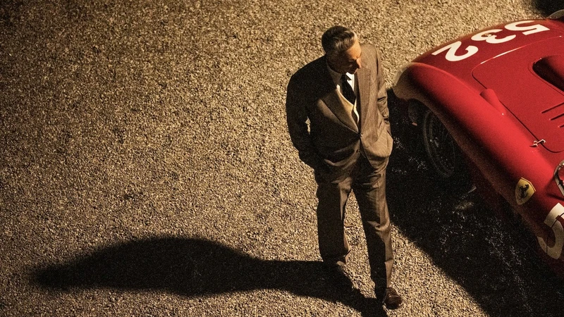 La película de Enzo Ferrari llegará antes de que termine 2023