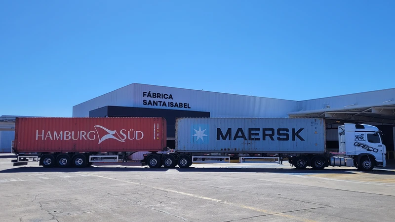 Renault celebra un hito logístico en Argentina