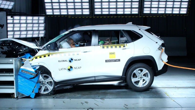 Drama: Toyota Yaris Cross se fue con dos estrellas de las pruebas de Latin NCAP