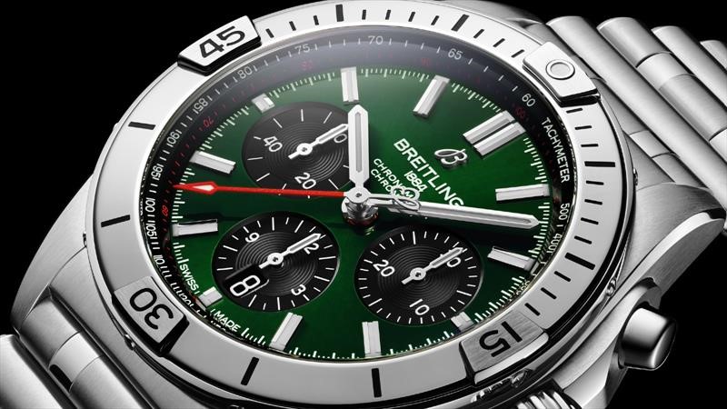 Bentley trae de regreso al icónico reloj Breitling Chronomat