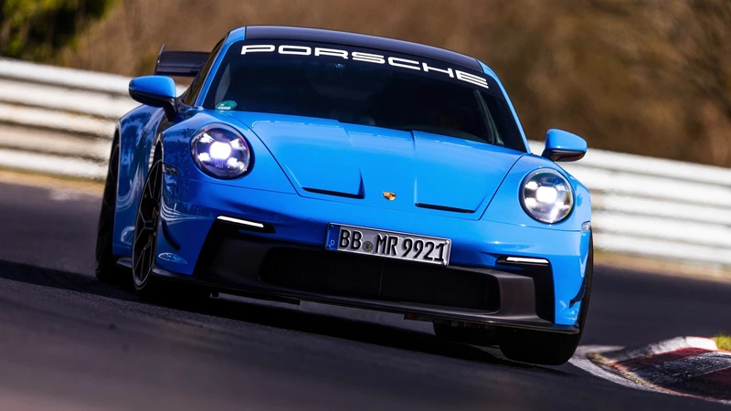 Porsche 911 GT3 con el kit Manthey Performance es todavía más rápido en Nürburgring