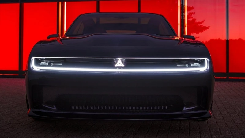 Es Automóvil: El futuro de Dodge luce brillante gracias al Hornet híbrido y Charger eléctrico