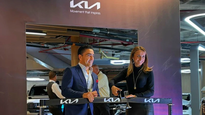 Kia abre nueva vitrina en Mallplaza Bogotá y refuerza su liderazgo en Colombia