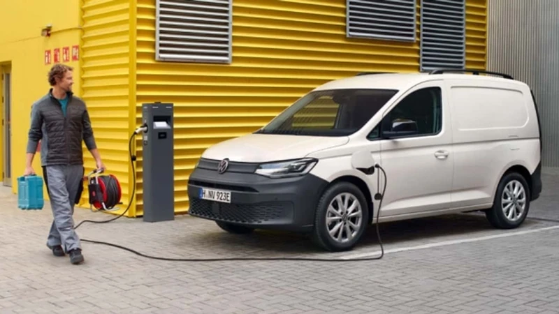 Volkswagen Caddy eHybrid 2025, la versión PHEV que podría tener sentido en México