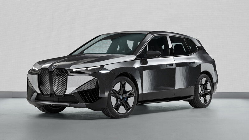 BMW presenta tecnología para cambiar el color del auto