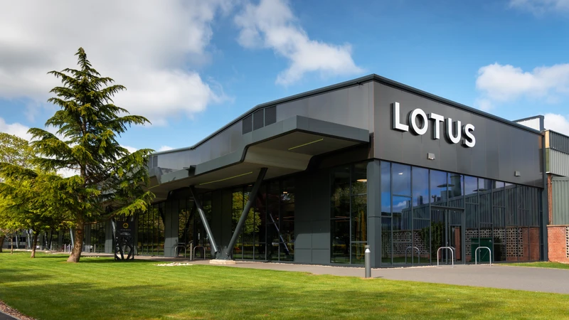 Lotus niega oficialmente el cierre de su fabrica en Reino Unido