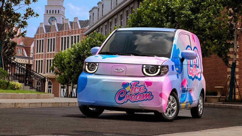 Chery IQ no solo es un auto eléctrico sino que sirve helado