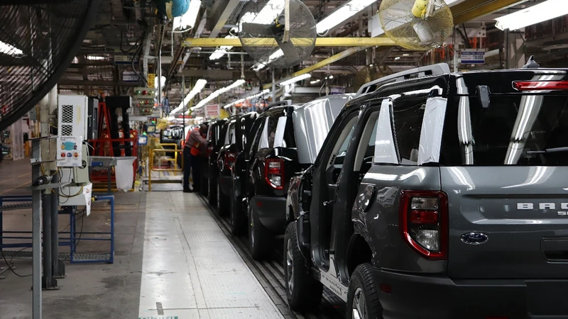 Ford podría traer más producción a México