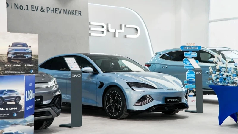 BYD, Tesla y Nio desatan guerra de financiamiento en China tras caída del mercado