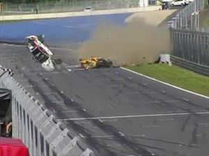 Espectcular accidente en la GT4 European Series