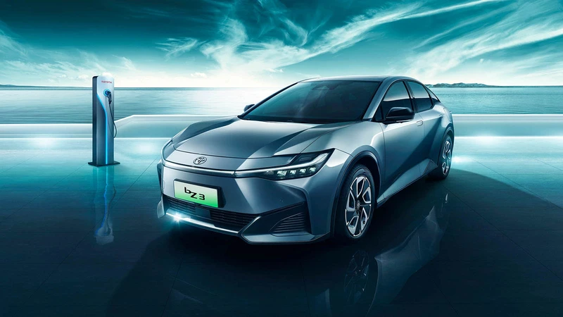 Toyota bZ3 un auto eléctrico que pretende ser el terror del Tesla Model 3 en China