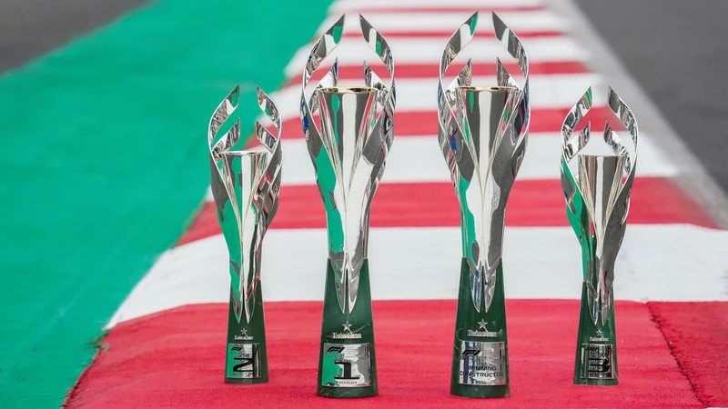 Gran Premio de México 2023: El trofeo está listo para el ganador