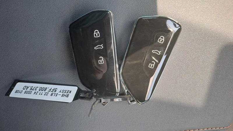 Verano Tips: ¿Qué hacer si se agota la batería de la llave inteligente?