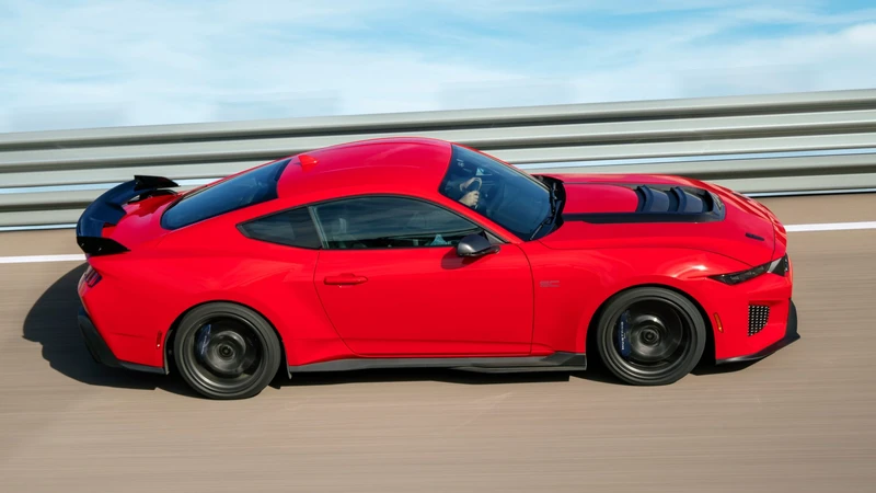 Ford Mustang Black Horse SC, apunta a las grandes ligas con casi 800 hp