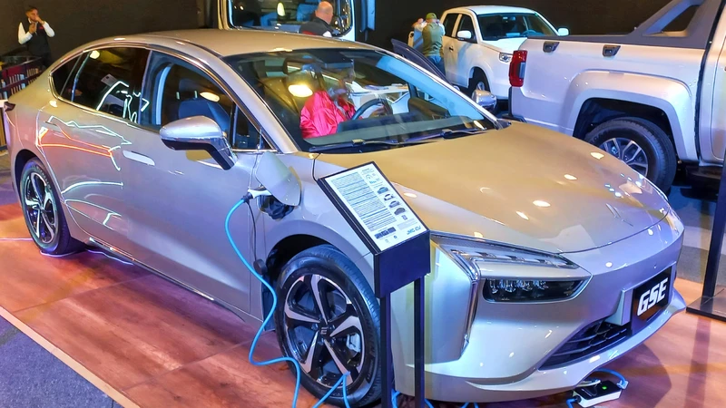 SAB 2023: JMC presenta su nuevo portafolio de vehículos eléctricos para Colombia