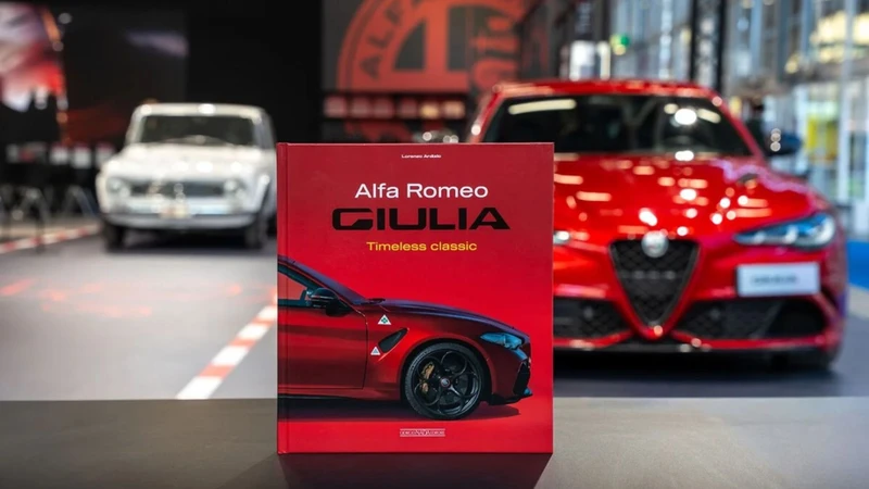 Alfa Romeo presenta 'Giulia Timeless Classic', un homenaje a su berlina deportiva