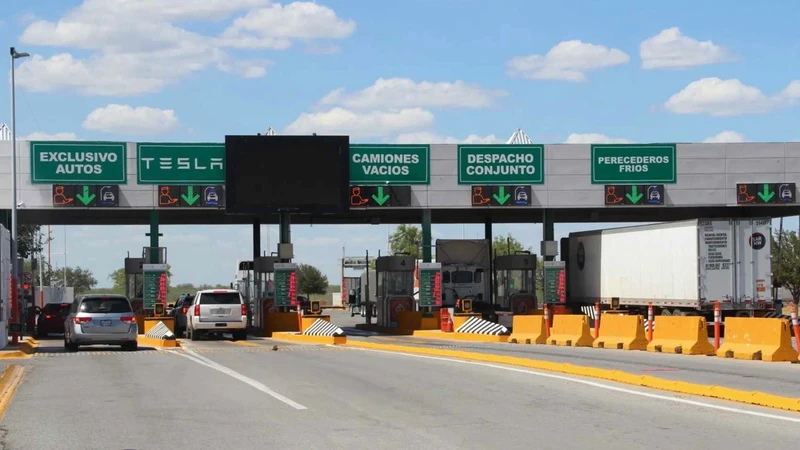 Tesla tiene carril exclusivo en el cruce fronterizo de Nuevo Laredo