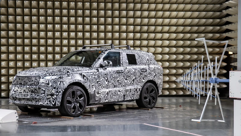 Jaguar Land Rover inaugura un nuevo centro para pruebas eléctricas