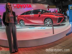 Toyota en el Salón de Buenos Aires 2015
