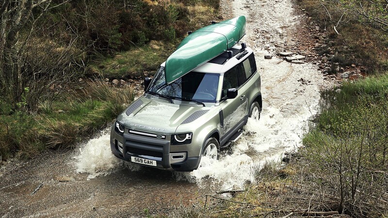 Land Rover completa la gama del Defender en Chile con la llegada del Defender 90