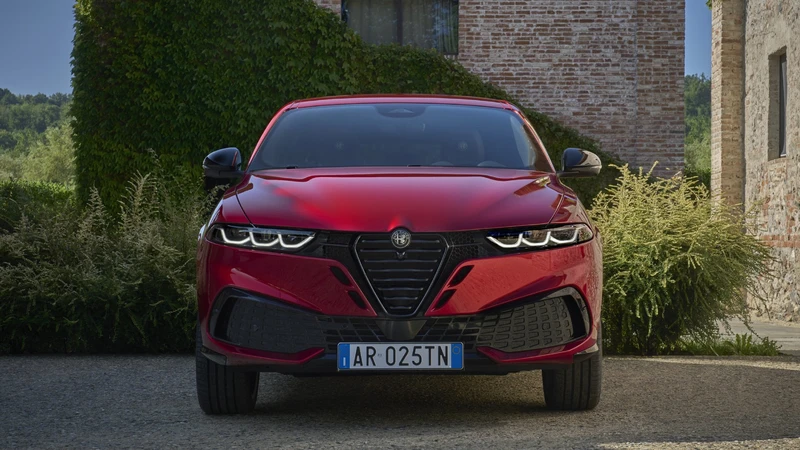 Alfa Romeo Tonale 2025: un SUV que apuesta por la elegancia y la innovación