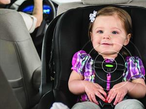 Silla de Evenflo emite alerta cuando un niño es dejado en el auto