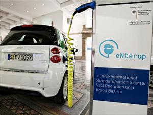 Siemens promueve una interfaz universal para autos eléctricos