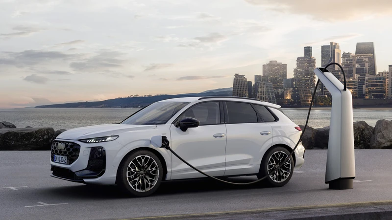 Audi agrega una versión PHEV a la gama del nuevo Q3
