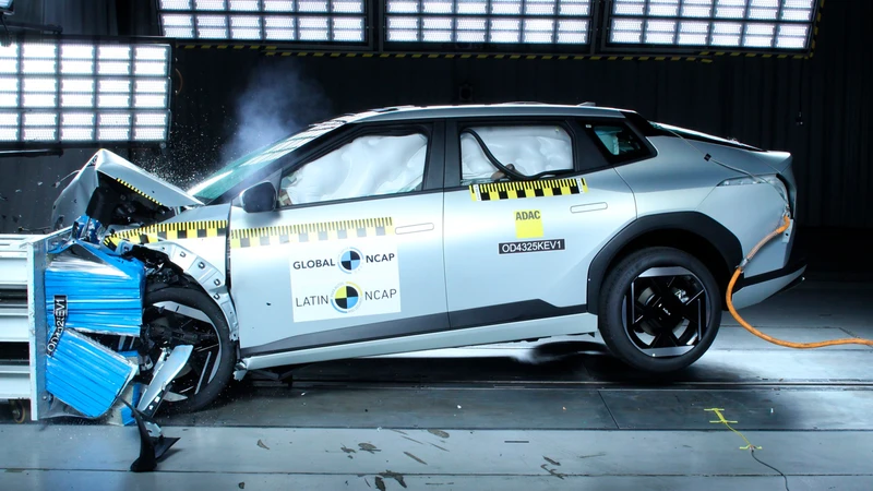 Así le fue al Kia EV4 en las pruebas de seguridad de Latin NCAP