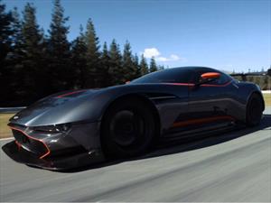 Aston Martin Vulcan es llevado a la pista 