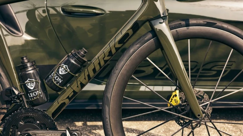 Porsche 911 GT3 RS: Emprendedor logra crear una bicicleta replica del icónico vehículo