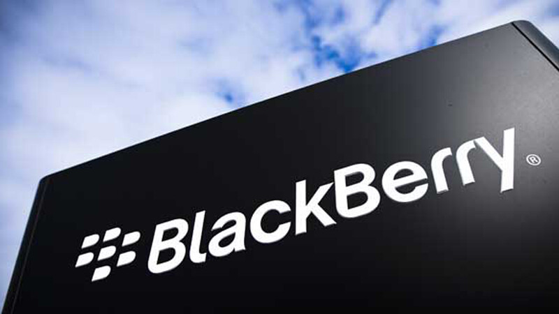 BlackBerry desarrollará un software financiero para autos
