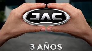 JAC cumple tres años de presencia en México