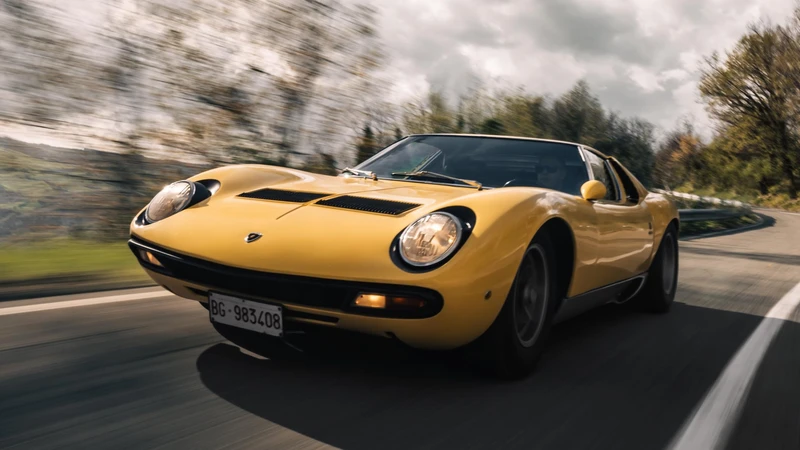 Grandes Leyendas de la Industria: Lamborghini Miura celebra 60 años desde su creación
