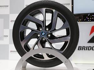 Bridgestone gana premio “Tecnología del Neumático del Año”