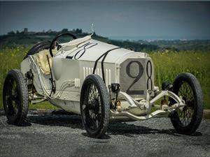 Este auto ganó las 500 Millas de Indianápolis hace 100 años 