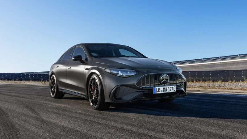 Mercedes-AMG CLA 45: un misil eléctrico