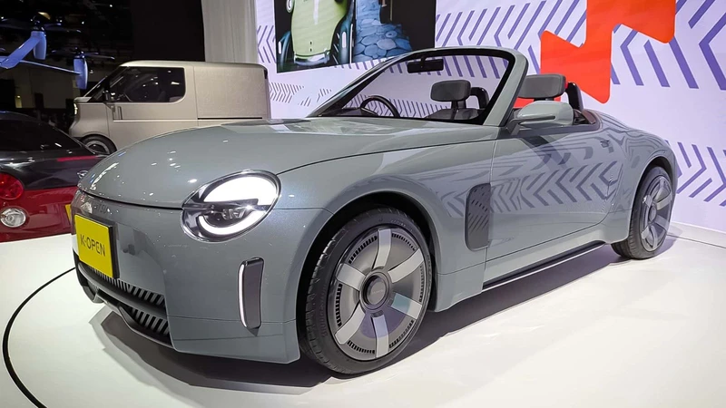 Japan Mobility Show 2025: Daihatsu K-Open nos entusiasma con el retorno del Copen