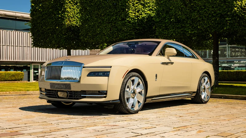 Rolls-Royce Spectre Bailey: un homenaje único a un perro amado convertido en obra maestra