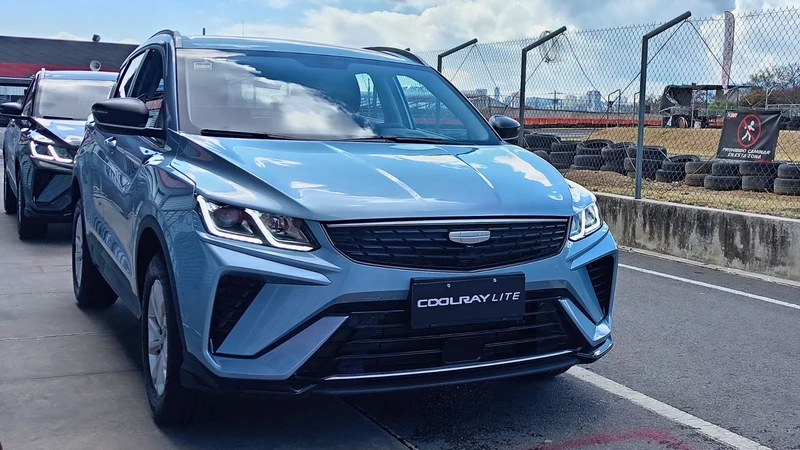 Geely Coolray Lite 2026 primer manejo en México ¿Una SUV Buena, Bonita y Barata?