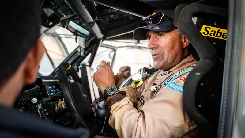 Stéphane Peterhansel encantado con lo que halló en Land Rover