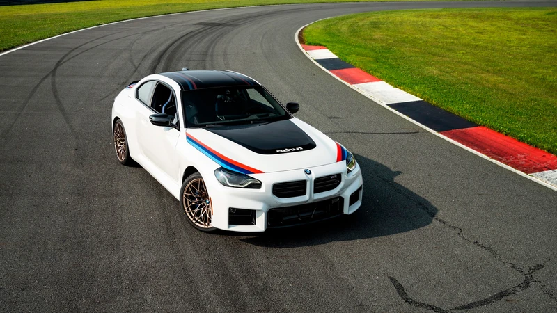 BMW M2 Turbo Design Edition llega a México con solo 30 unidades y transmisión manual