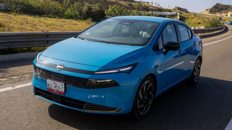 Nissan Versa 2026, primer contacto en México