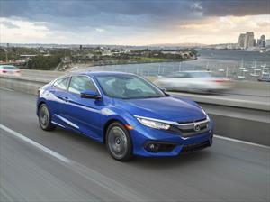Honda Civic Coupé 2017 se pone a la venta