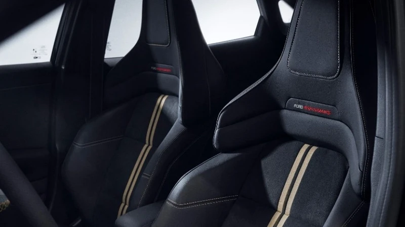 Ford desarrolla asientos deportivos con un alto nivel de confort