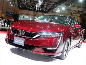 Honda Clarity Fuel Cell 2017 tiene un precio mensual de $369 dólares 
